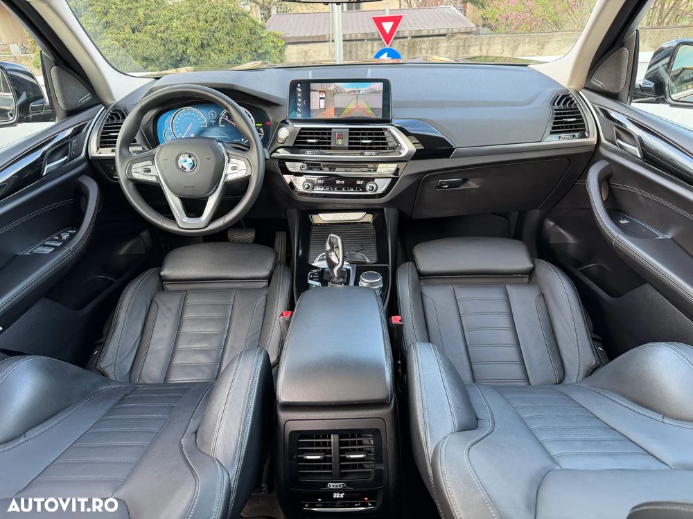 BMW X3 xDrive20d AT xLine - 12