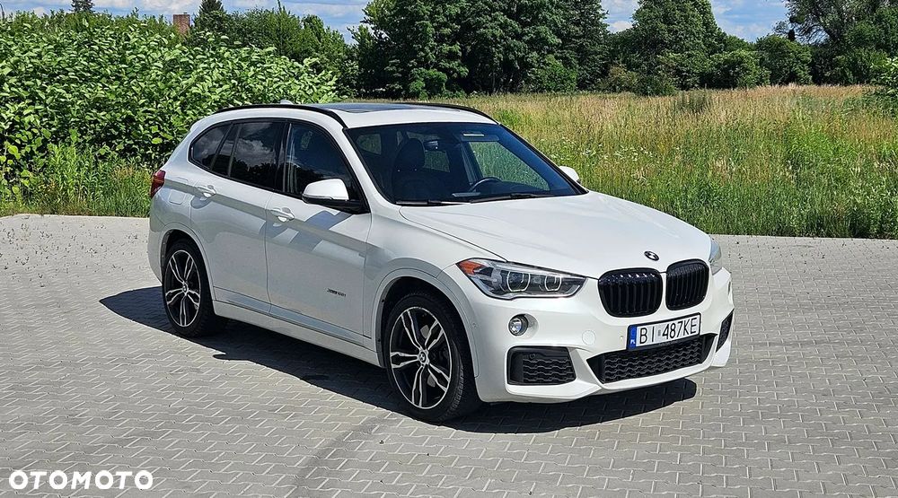 BMW X1 xDrive28i Sport Line - 2