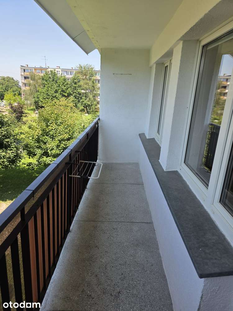 Przestronne 3 pokoje mieszkanie z balkonem ok 63m2 2 pietro