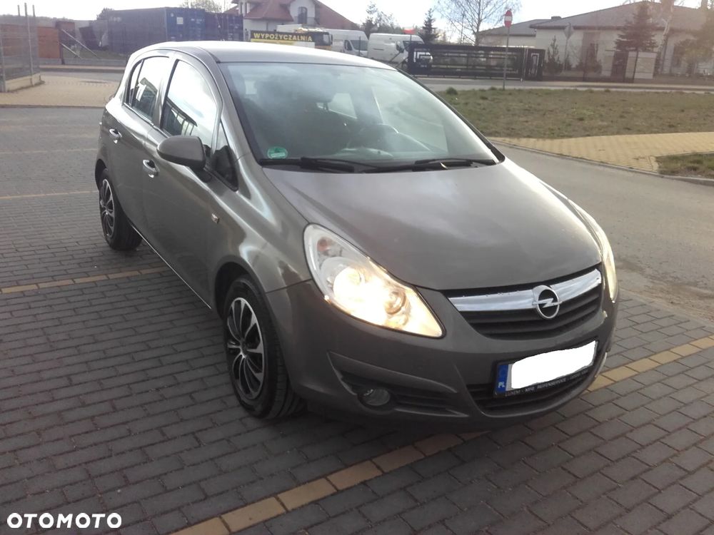 Opel Corsa - 8