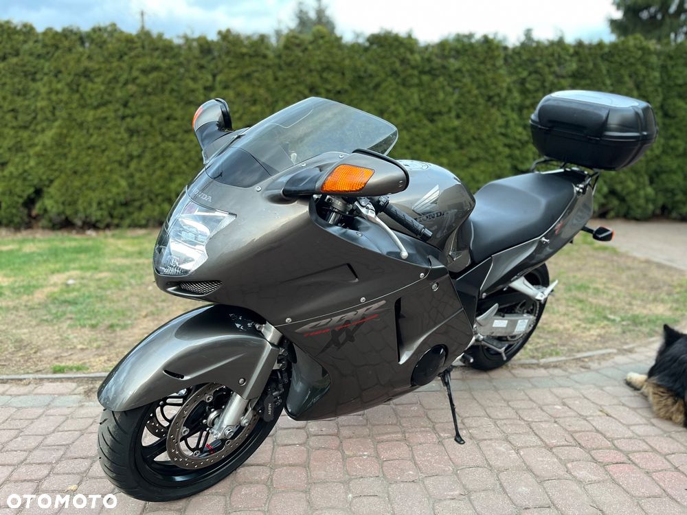 Honda CBR - 7