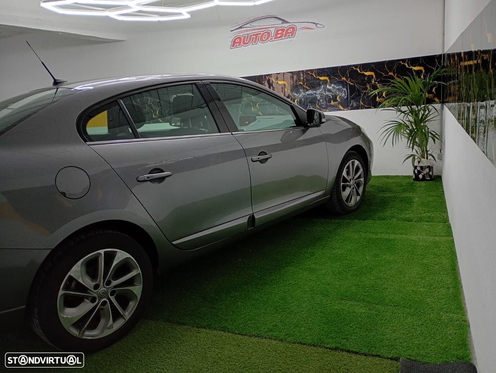 Renault Fluence 1.5 dCi Exclusive - 21