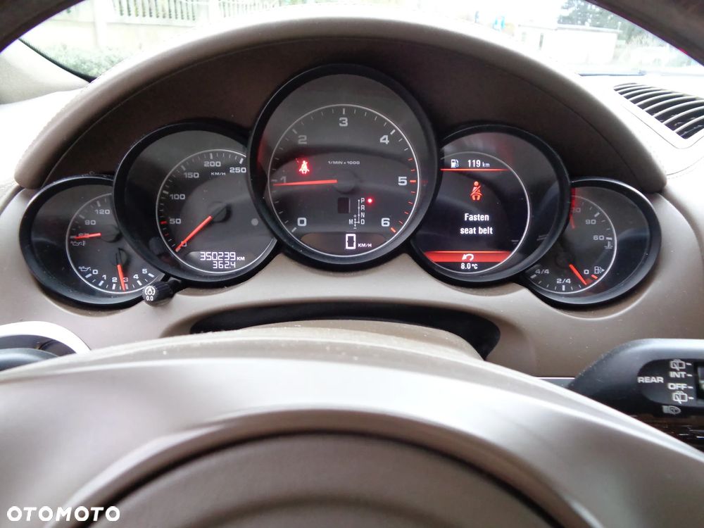 Porsche Cayenne Diesel Tiptronic S - 8