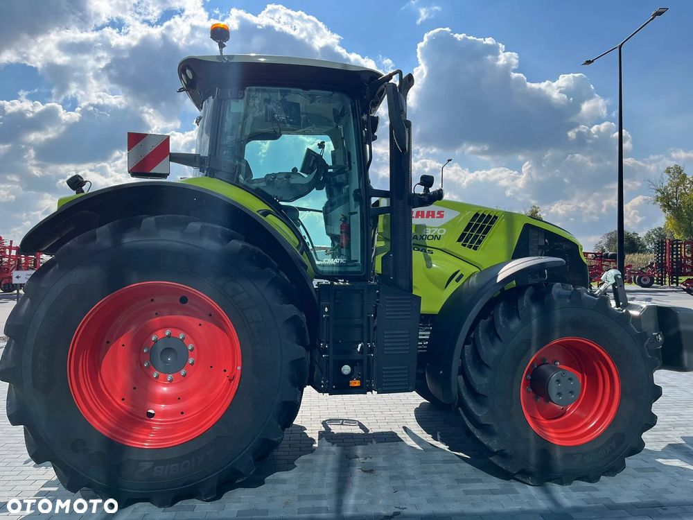 Claas AXION 870 CMATIC FOCUS - 6