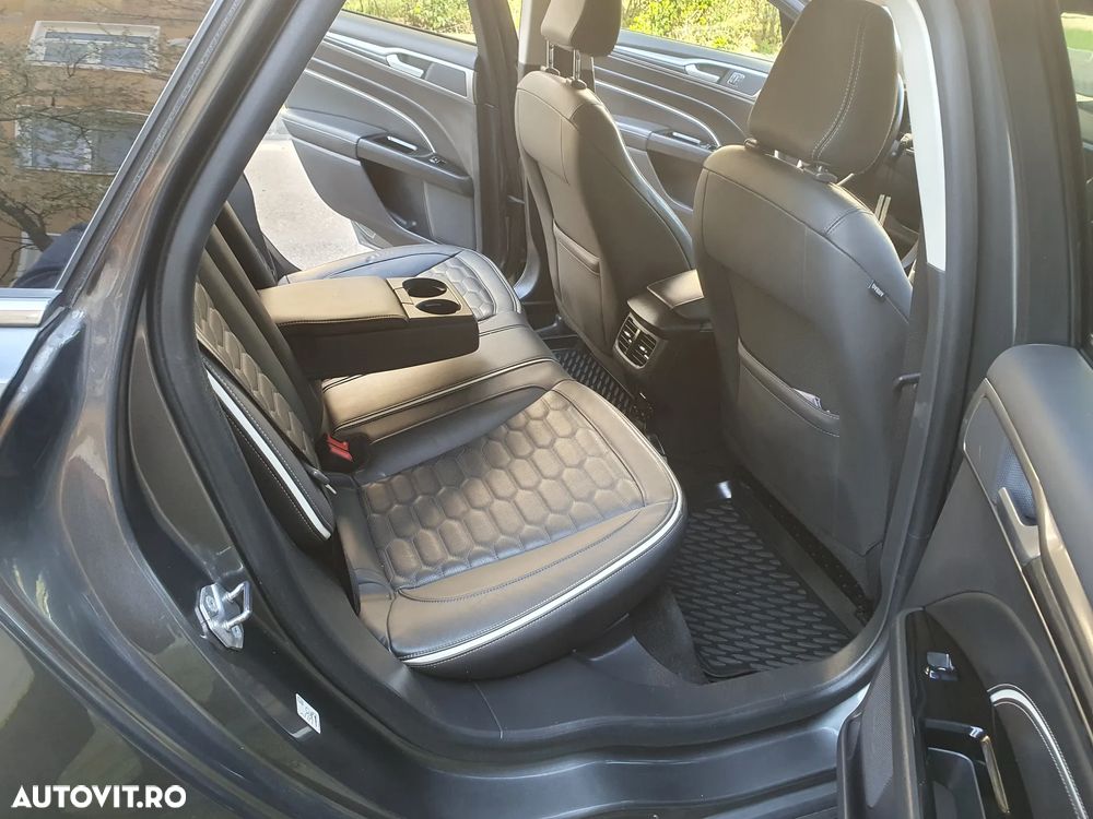 Ford Mondeo 2.0 HEV Vignale - 3