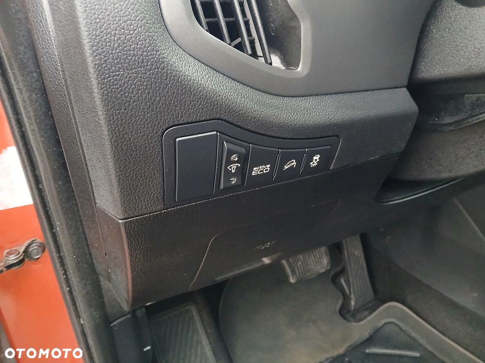 Kia Sportage 2.0 CRDI XL - 36