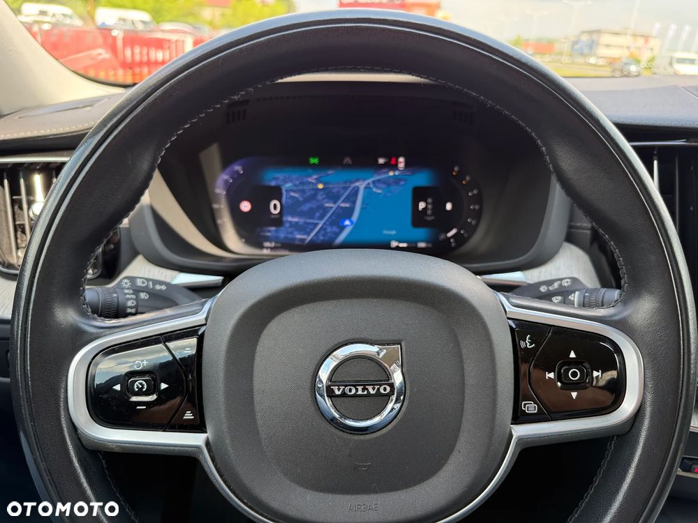 Volvo XC 60 B4 D Inscription - 10