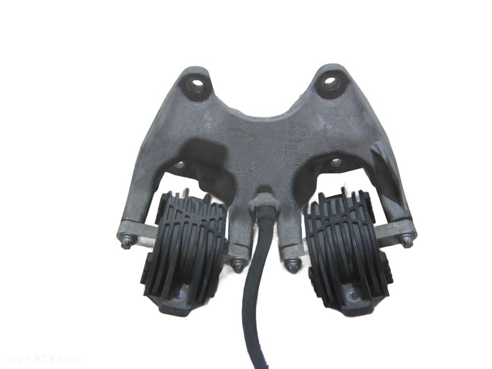 BMW F10 F11 528I N52 ŁAPA PODPORA SKRZYNI BIEGÓW 22326777611 6777611 - 1