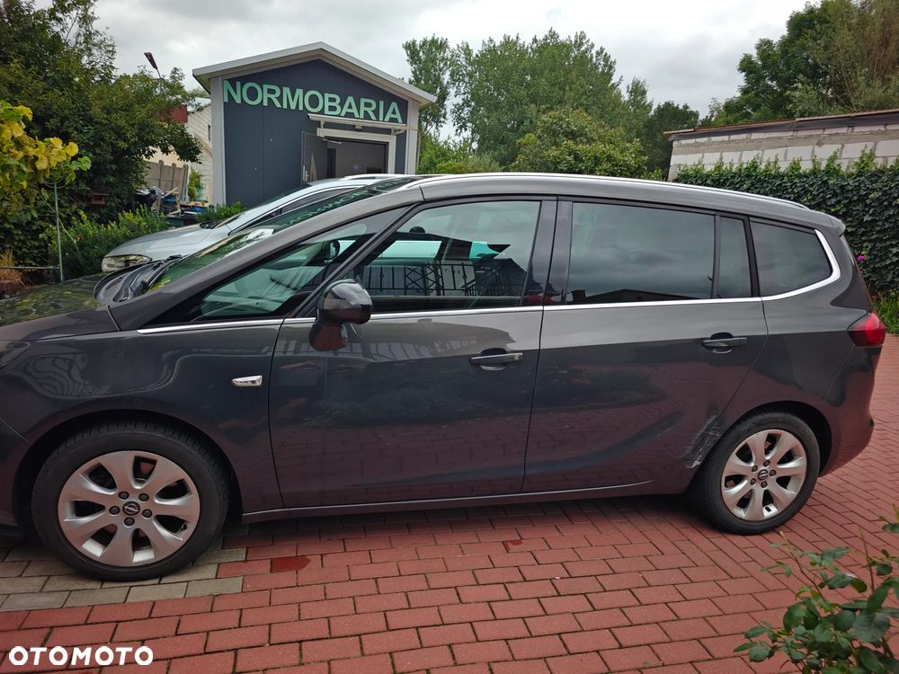 Opel Zafira 2.0 CDTI Cosmo - 2