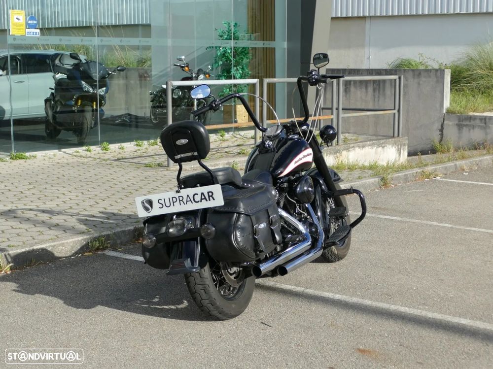 Harley-Davidson FLST - 4