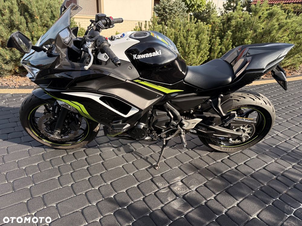 Kawasaki Ninja - 6