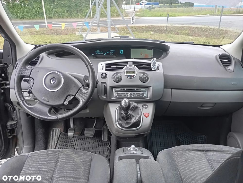 Renault Scenic - 13