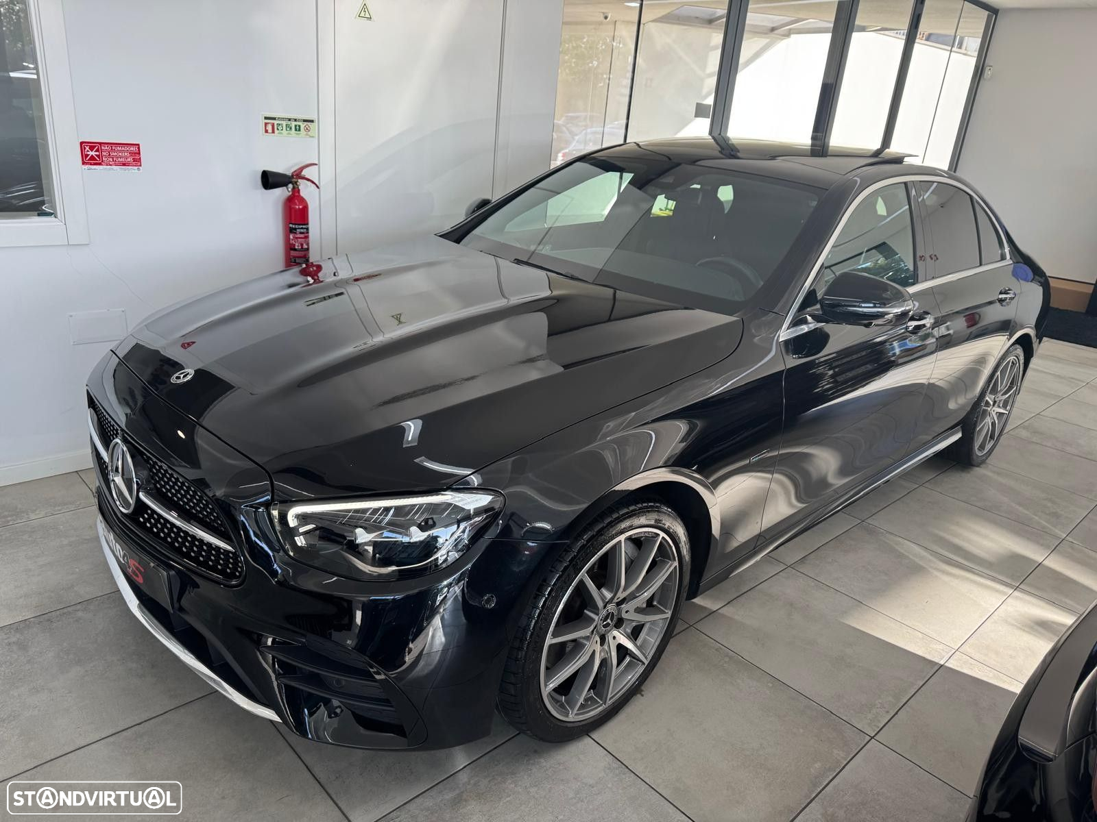 Mercedes-Benz E 300 de AMG Line - 2