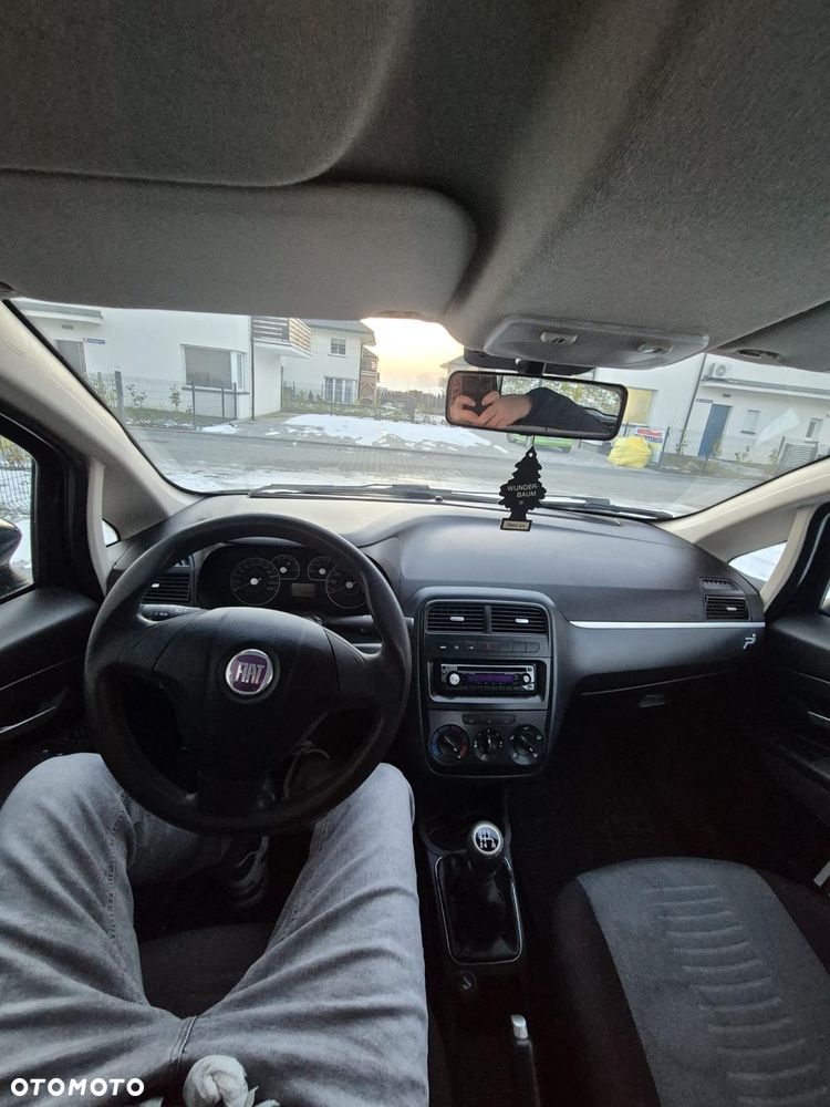 Fiat Punto - 8