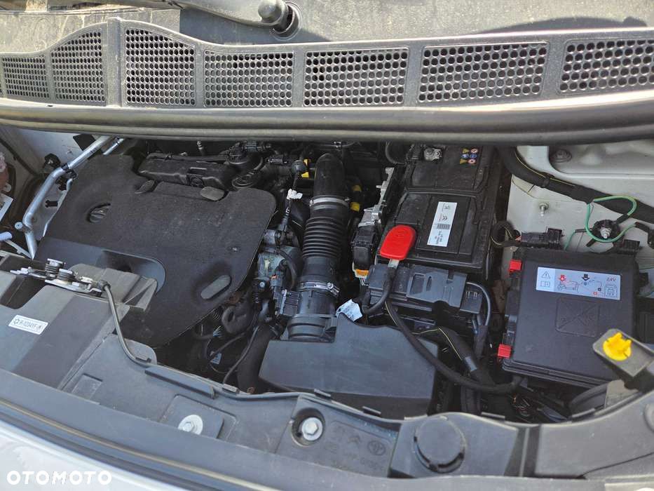 Suzuki Swift 1.3 Club - 8