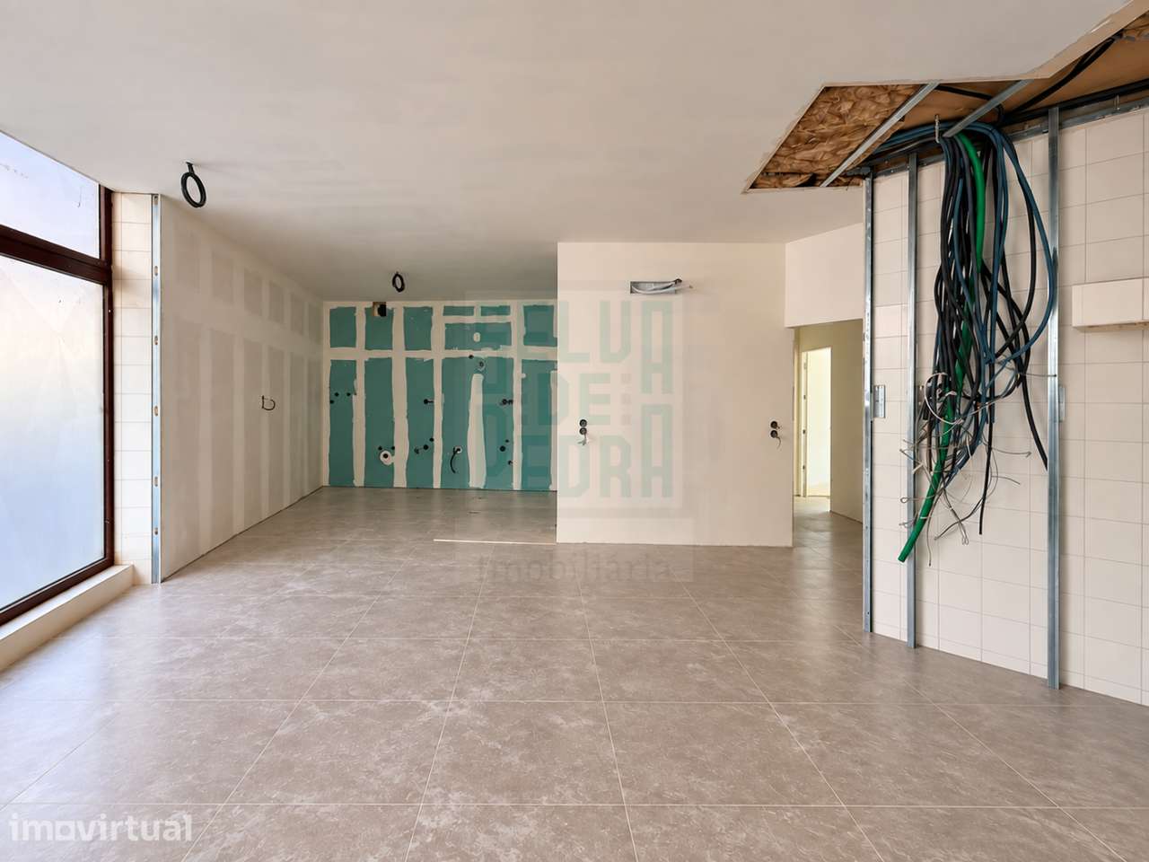 T3 totalmente renovado com 103 m² e 3 frentes em Rio Tinto - Grande imagem: 4/38