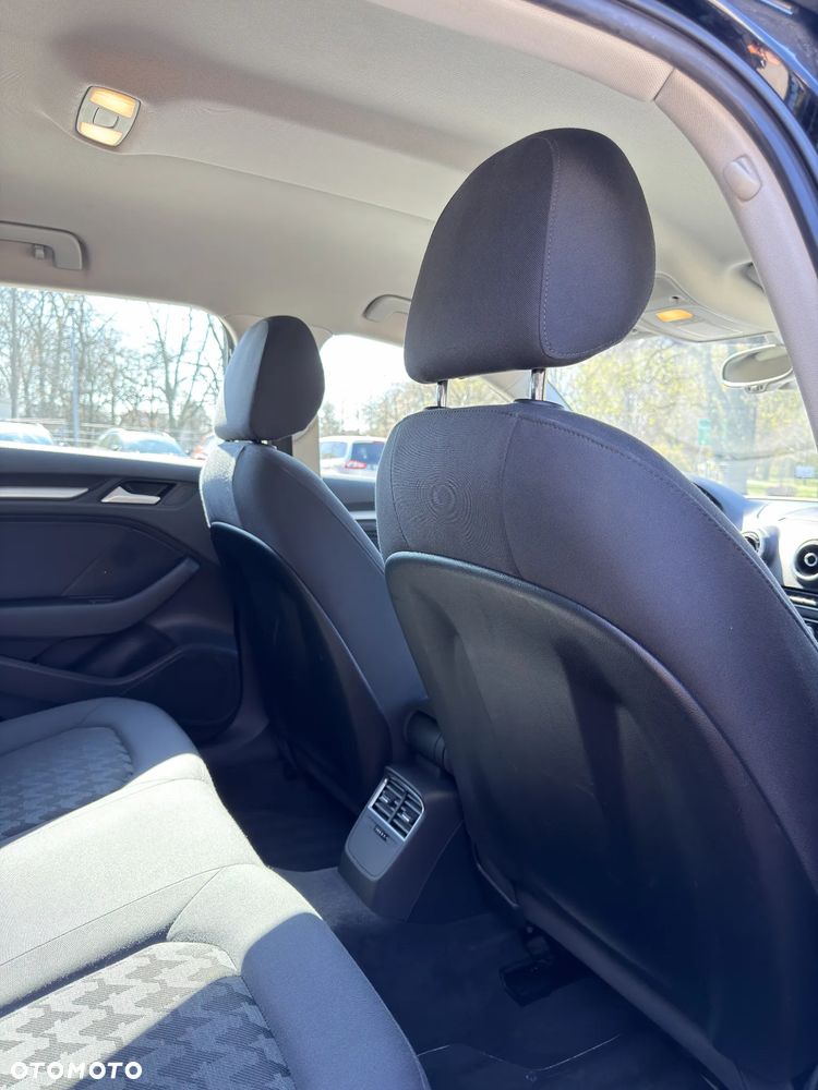 Audi A3 Sportback - 17