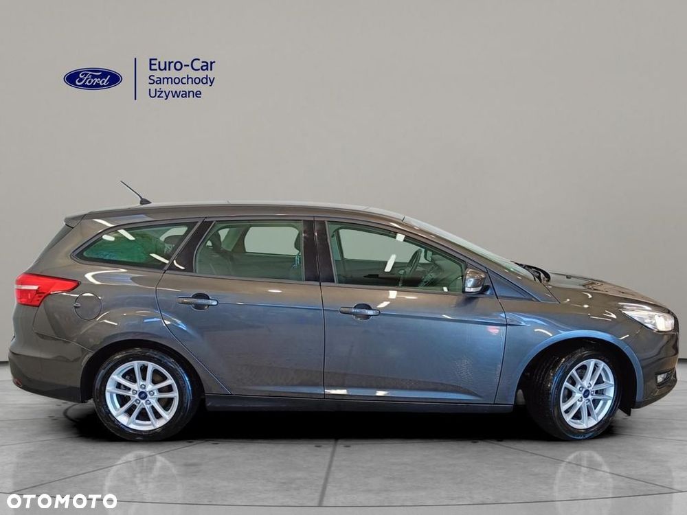 Ford Focus 1.6 Edition - 4