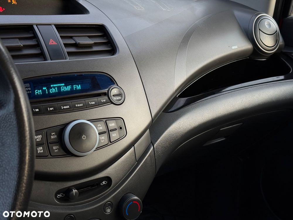 Chevrolet Spark 1.2 LS - 22