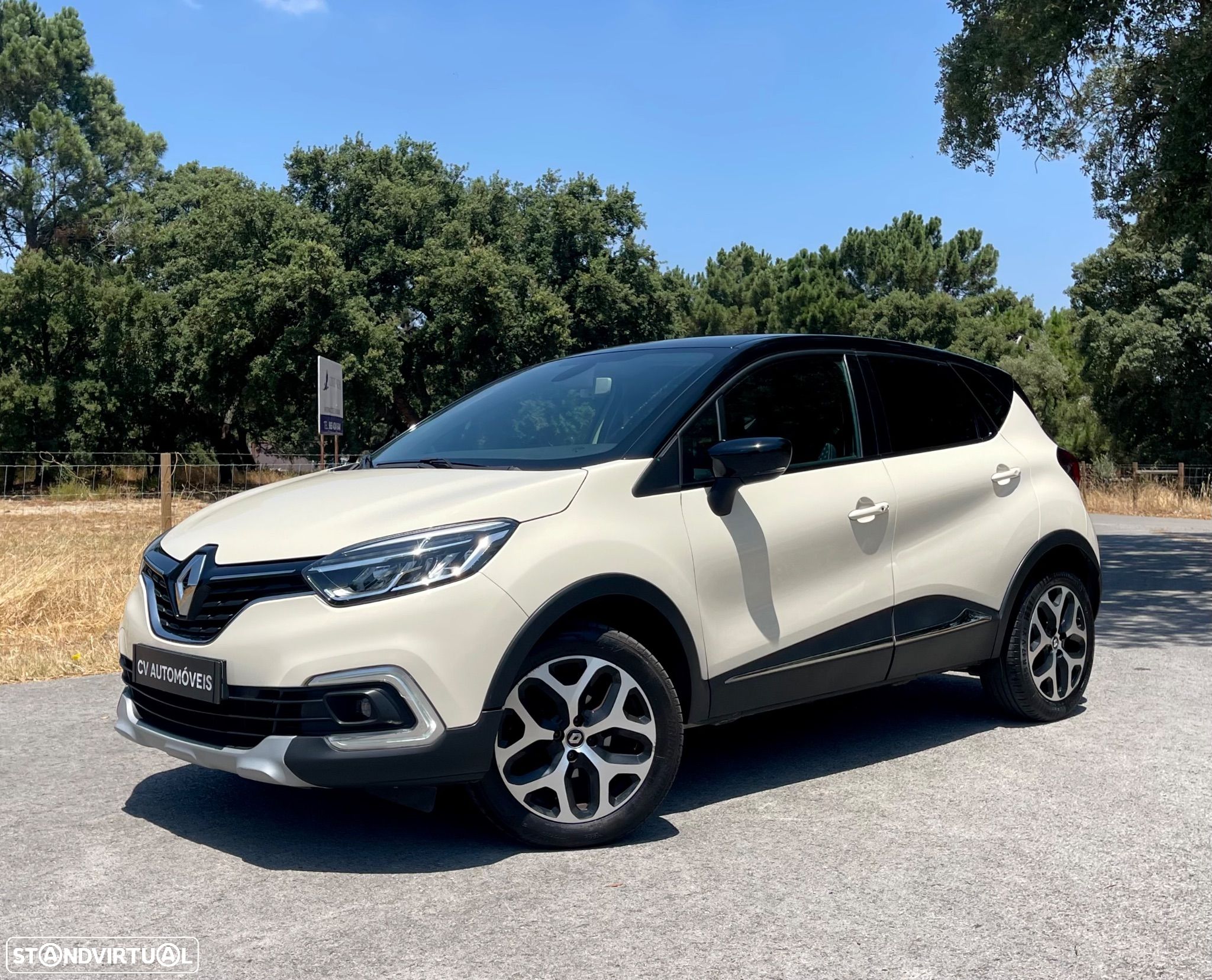 Renault Captur 0.9 TCE Exclusive - 1