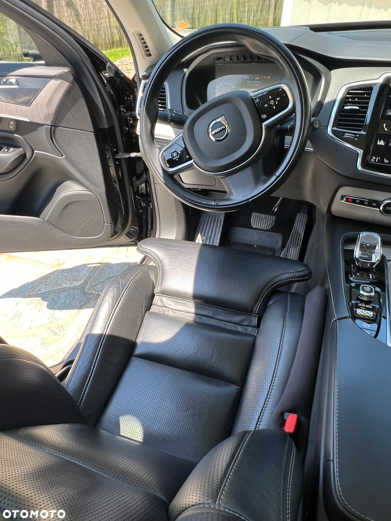 Volvo XC 90 - 11