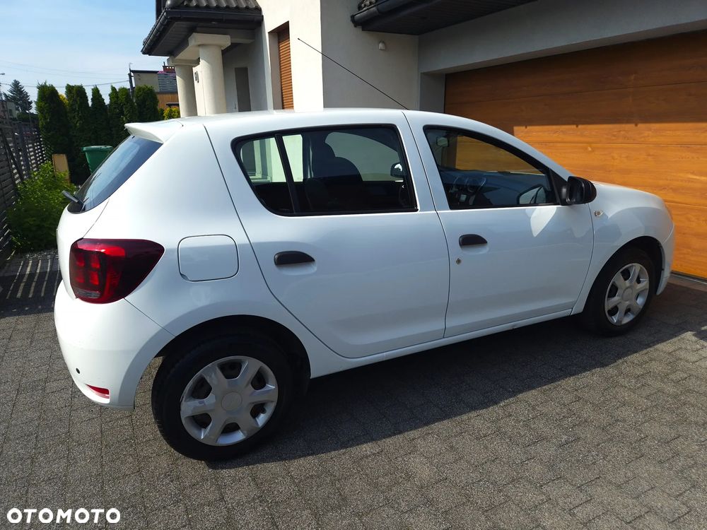 Dacia Sandero SCe 75 Essential - 15