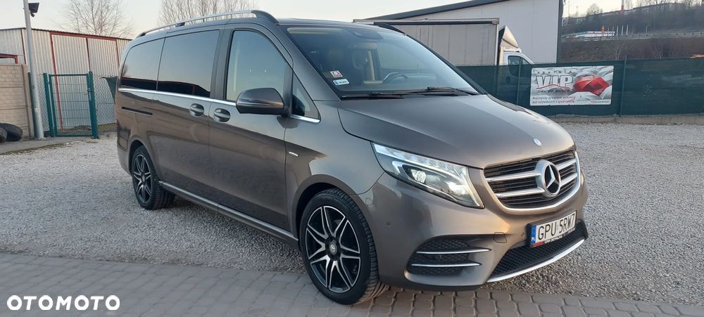 Mercedes-Benz Klasa V 220 (BlueTEC) d Avantgarde 7G-Tronic - 9