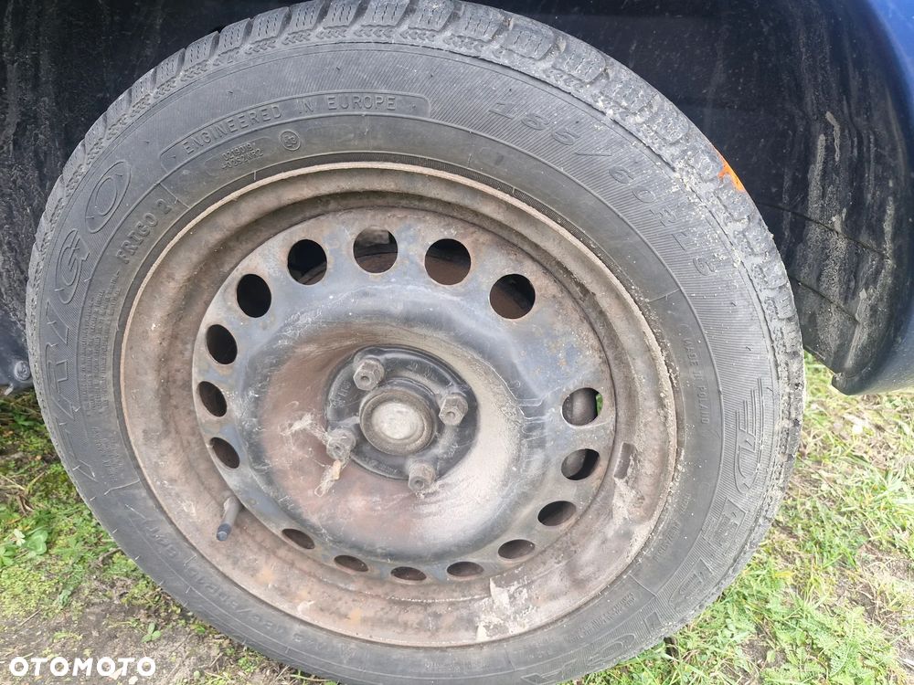 koła / opony zimowe /OPEL MERIVA  z felgami Dębica Frigo 185/60/15 DOT 34/22 - 2