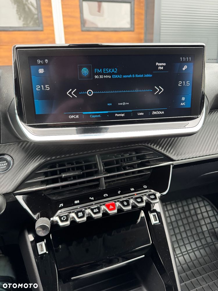 Peugeot 2008 PureTech 130 Allure Pack - 22