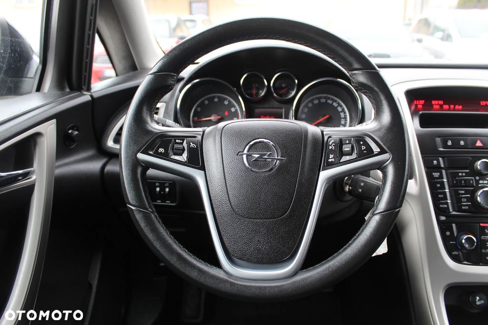 Opel Astra 1.6 Design Edition - 22