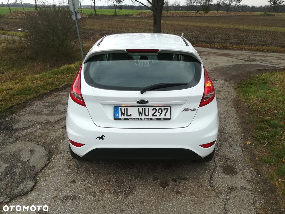 Ford Fiesta 1.25 Champions Edition - 6