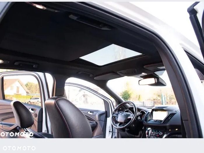 Ford Kuga 1.5 EcoBoost 4x4 ST-Line - 13