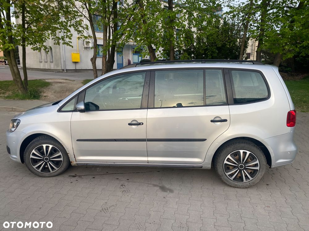 Volkswagen Touran 1.6 TDI DPF BlueMot Trendline - 7