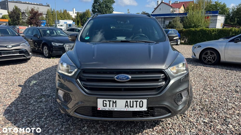 Ford Kuga 1.5 EcoBoost 2x4 ST-Line - 23