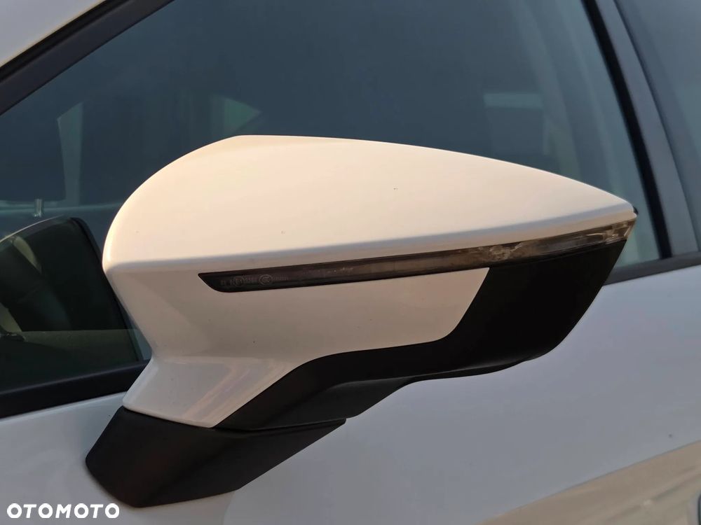 Seat Leon 2.0 TDI FR Black S&S - 9