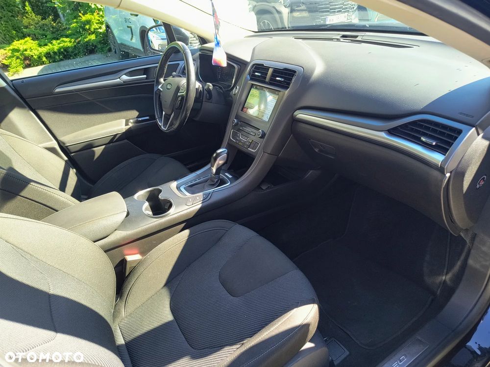 Ford Mondeo - 12