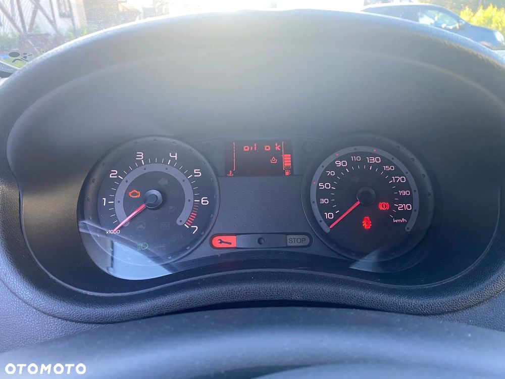 Renault Clio - 7