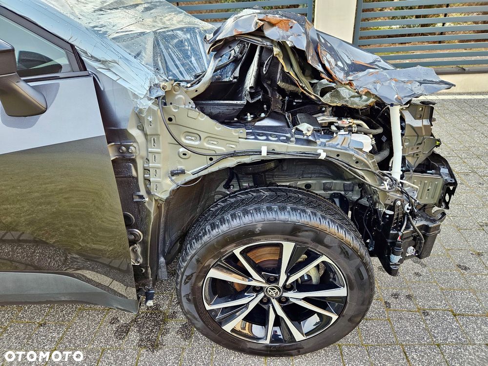 Toyota C-HR - 5