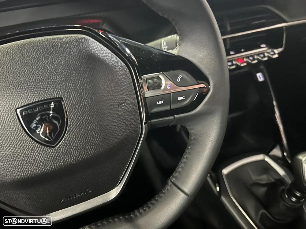 Peugeot 2008 - 14