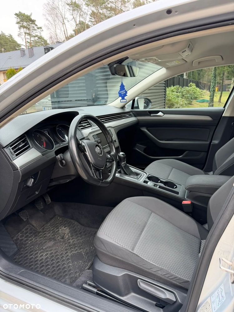 Volkswagen Passat 2.0 TDI BMT Comfortline - 9