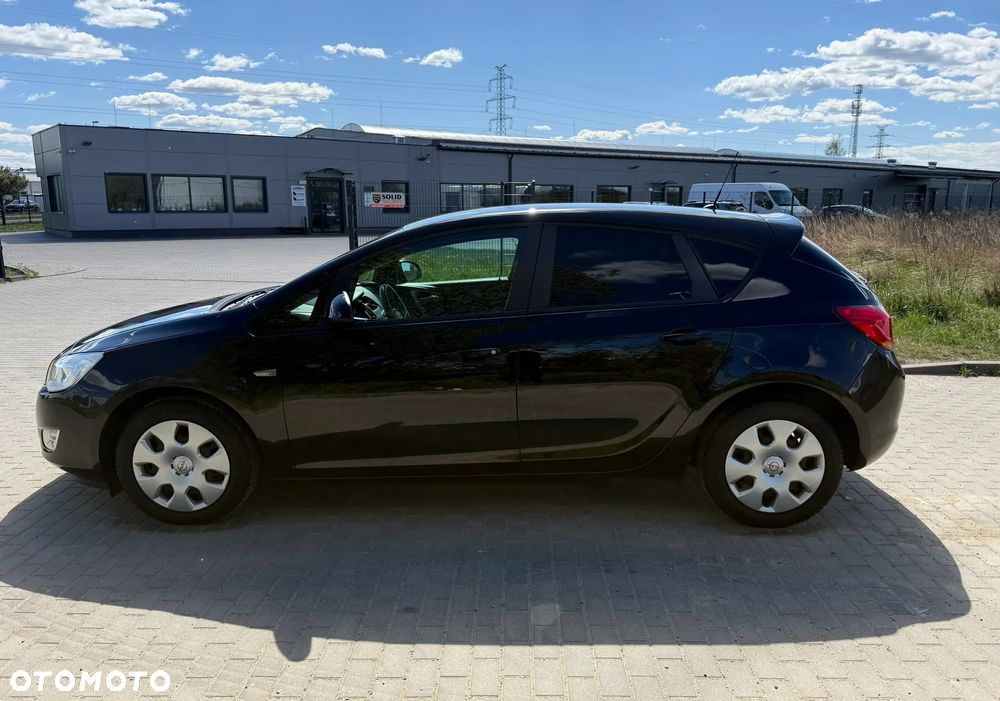 Opel Astra 1.6 Enjoy - 5