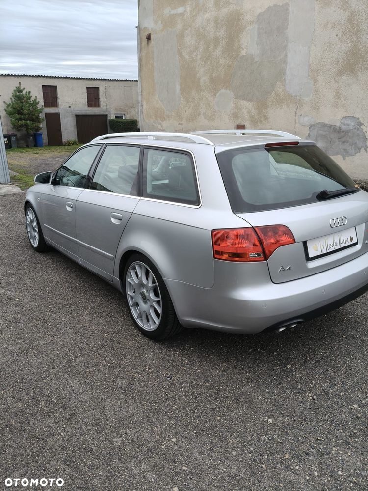 Audi A4 Avant - 9