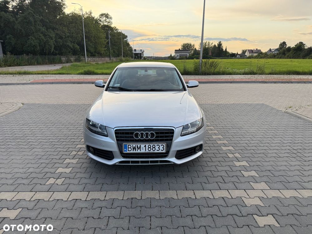 Audi A4 Limousine - 2
