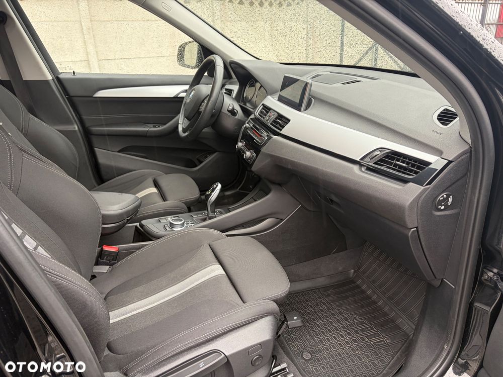 BMW X1 sDrive20i GPF Advantage sport - 15