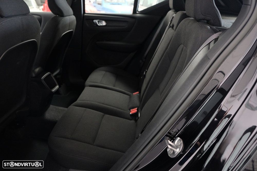 Volvo XC 40 1.5 T2 Essential - 10