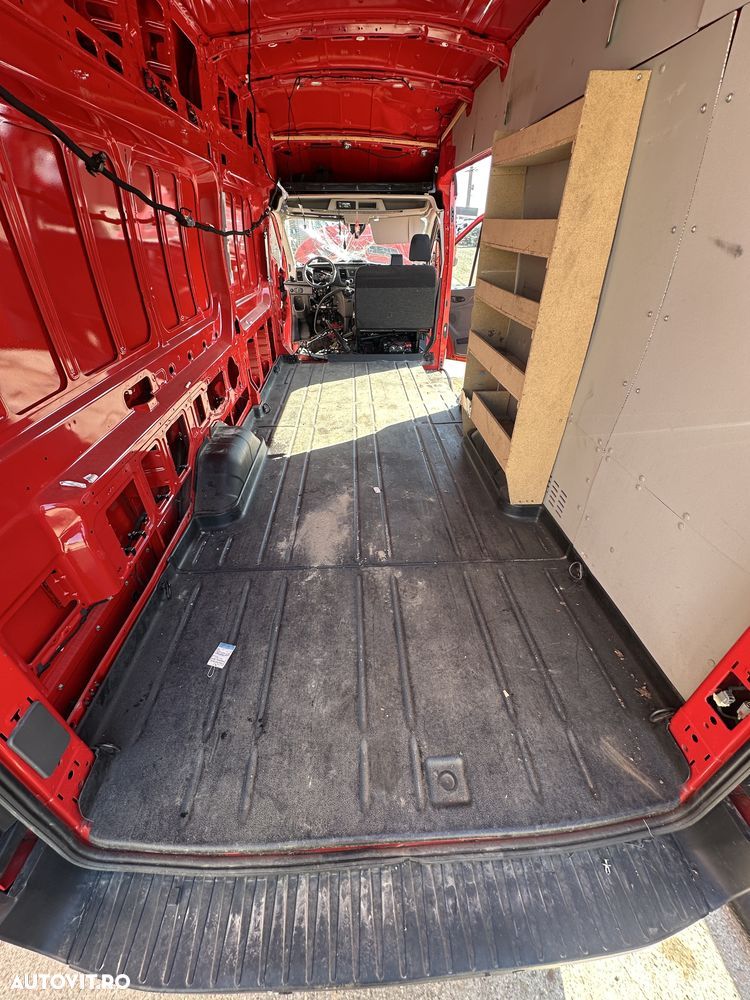Podea / mocheta spate Ford Transit 2020 modelul lung - 3