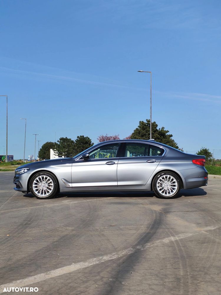 BMW Seria 5 520d Aut. Luxury Line - 8