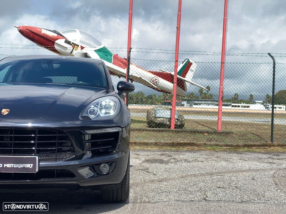 Porsche Macan S - 59