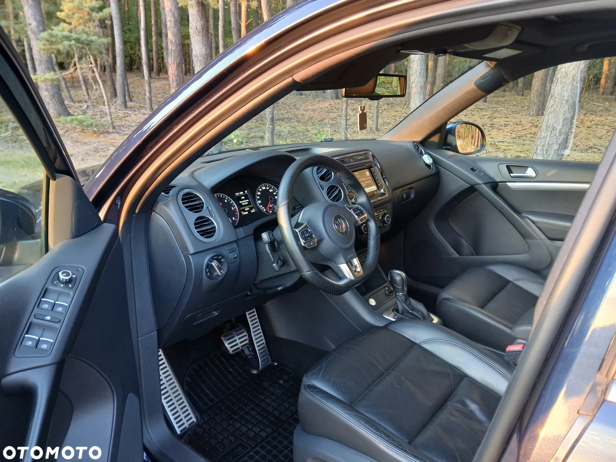 Volkswagen Tiguan 2.0 TDI 4Mot Perfectline R-Style DSG - 13