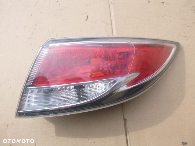LAMPA PRAWY TYŁ PRAWA TYLNA MAZDA 6 SEDAN WERSJA USA 2010 - 7